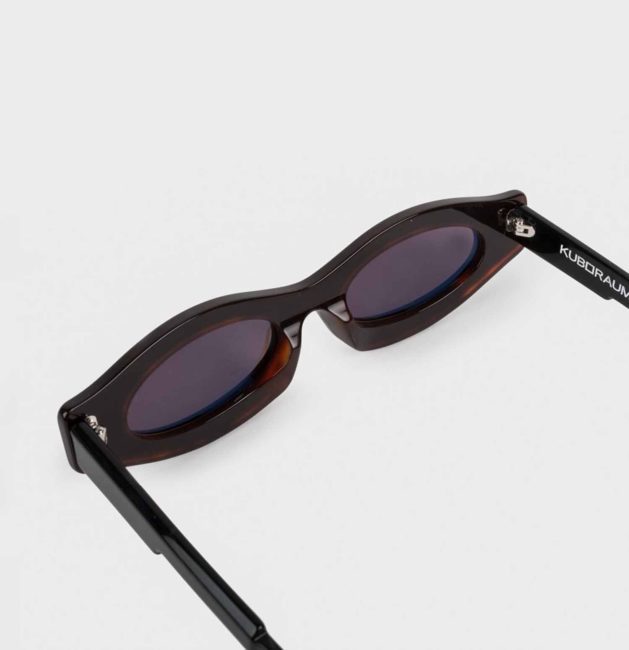 kuboraum-sunglasses-brown-y5-4-min