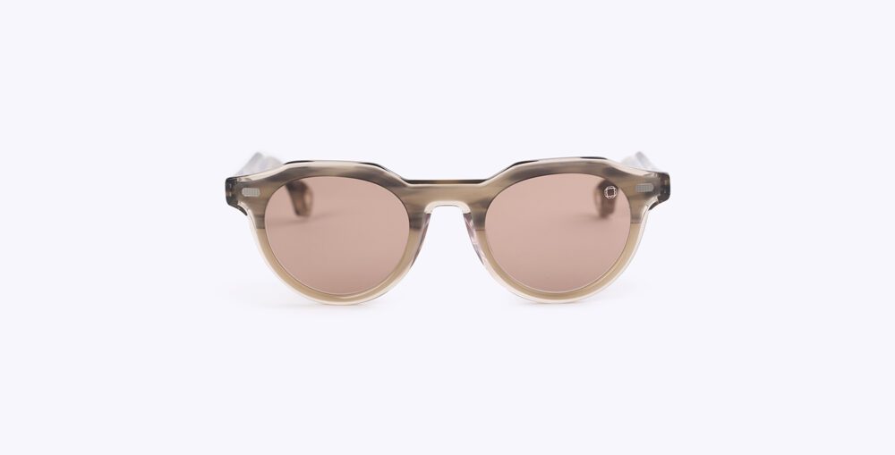 PERKINS (Grey Horn Gradient) 0478